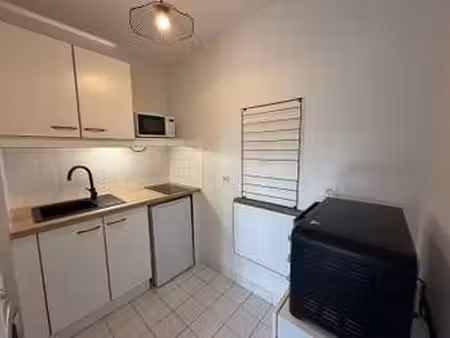 location appartement 2 pièces meublé à angers (49000) : à louer 2 pièces meublé / 32m² ang