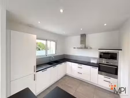 location maison à cintré (35310) : à louer / 104m² cintré
