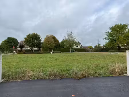 terrain constructible à vendre