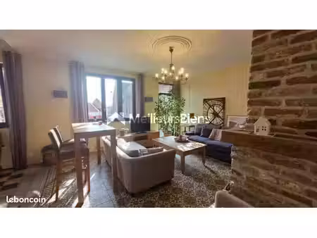maison de village 7 pièces 140 m²