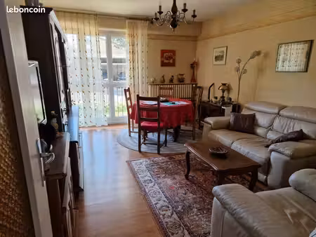 appartement 3 pièces 65 m²