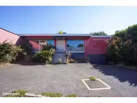 280 m² mâcon