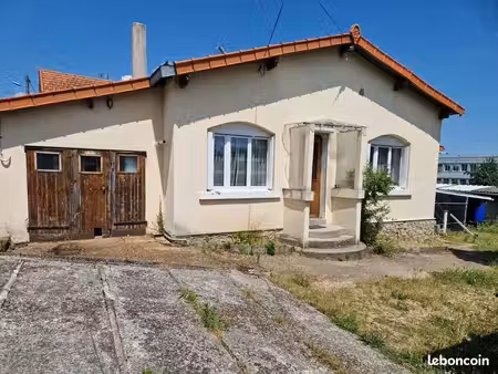maison 5 pièces 82 m²