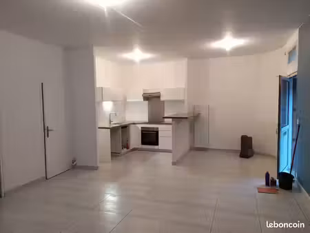 appartement - 2 pièces - 56m²