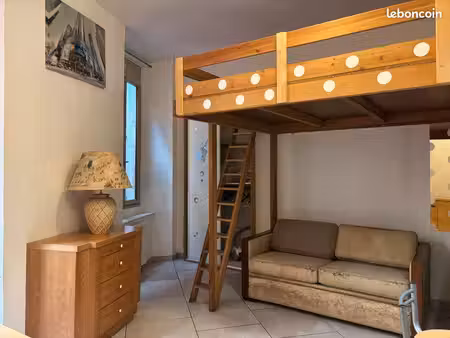 studio meublé calme et lumineux