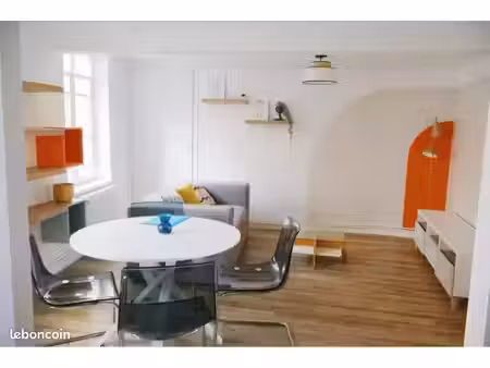 t2 entièrement meublé 50 m² – centre-ville de thionville – place de luxembourg