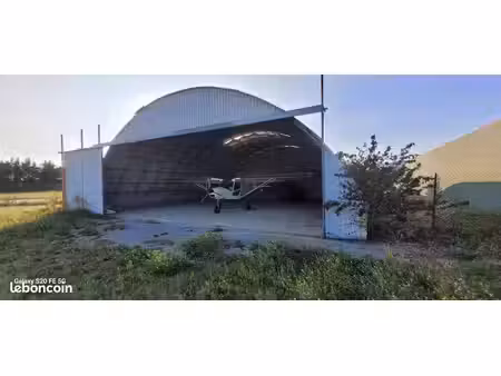 loue hangar ulm/avion