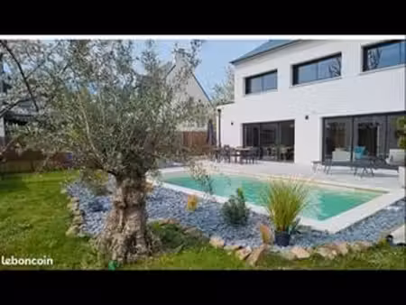 maison bord de mer quartier tranquille
