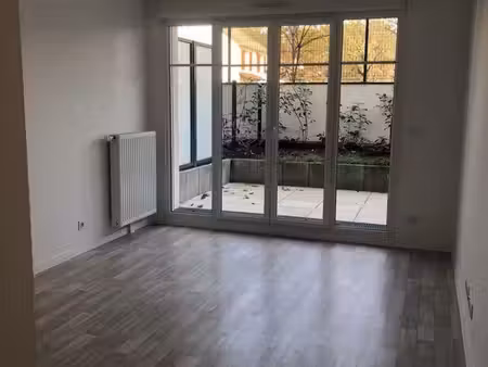 studio 21 92 m² avec terrasse et jardin – franconville