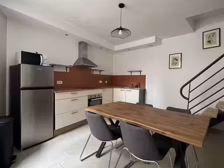 petite maison t1 avec terasse couverte