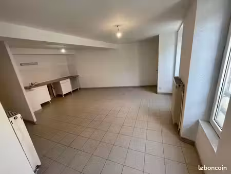 maison de rue - romans