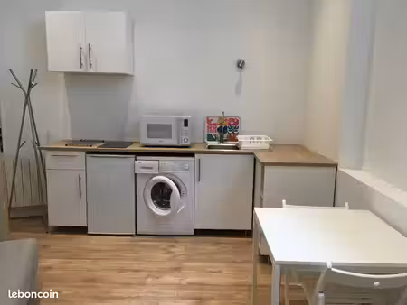 t1 meublé 16m²  chambéry centre
