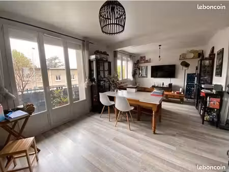 à louer – appartement t3 de 75 m² – valence  quartier grand charran
