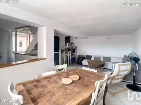 location maison t4/5 env 126m2 à la tour d’aigues 84240
