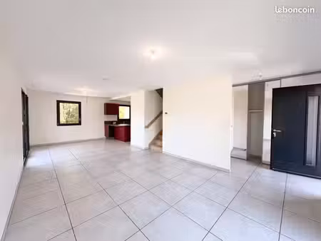 maison 5 pièces 110 m²