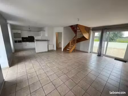 maison 4 pièces 80 m²