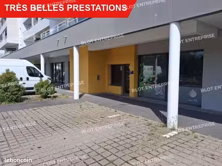 local commercial 129 m²