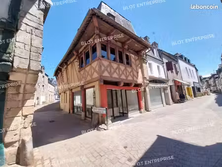 local commercial 255 m²