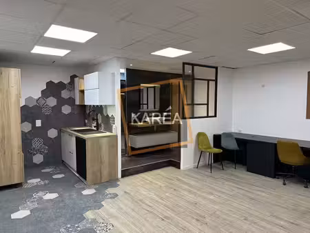 vente commerce serris 77700 54m²