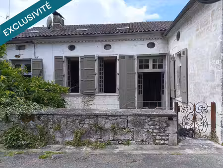 maison du xviii? au coeur de bourdeilles