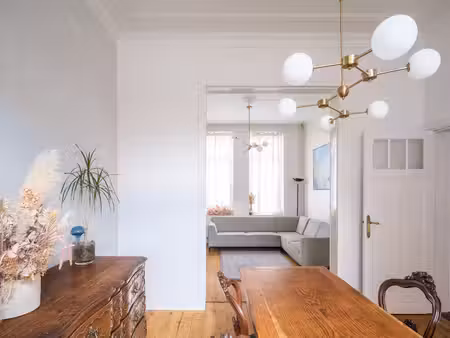 instapklare en karaktervolle burgerwoning in het centrum van gent