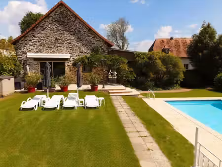 maison sarrazac 8 pièce(s) 210 m2
