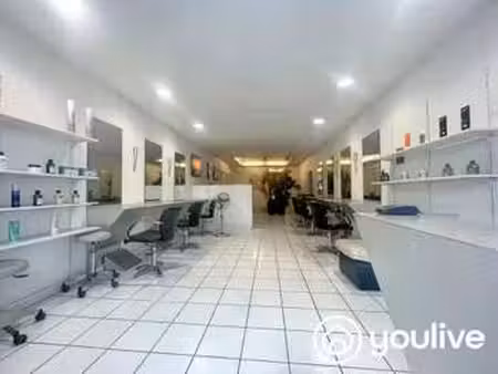 vente bureaux et commerces à la roche-sur-yon centre ville (85000) : à vendre / 77m² la ro