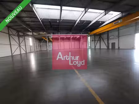 vente local d’activités 3028m²