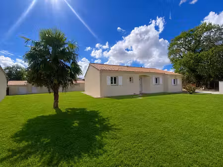 vente maison 5 pièces  113.00m²  geneston