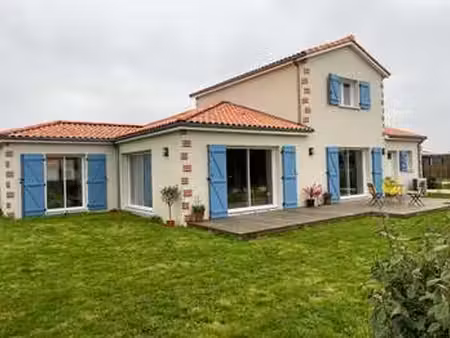 vente maison à préfailles (44770) : à vendre / 120m² préfailles