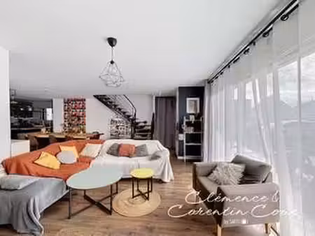 vente maison à saint-augustin-des-bois (49170) : à vendre / 164m² saint-augustin-des-bois