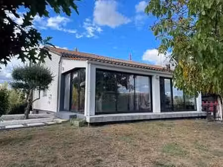 vente maison à vieillevigne (44116) : à vendre / 147m² vieillevigne