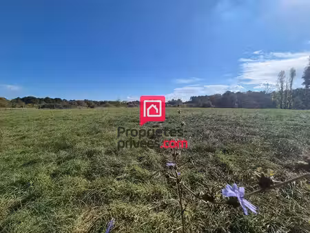 terrain constructible de 6262 m² - beau potentiel de projet