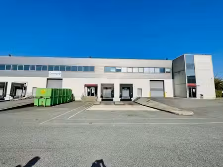 location entrepôt lieusaint 77127 4149m² à 9628m²