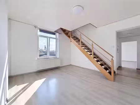 appartement à louer à route de philippeville 221 couillet (vbe62495)