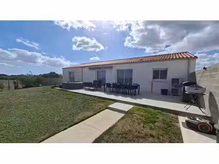 vente maison 4 pièces  99.00m²  grand'landes