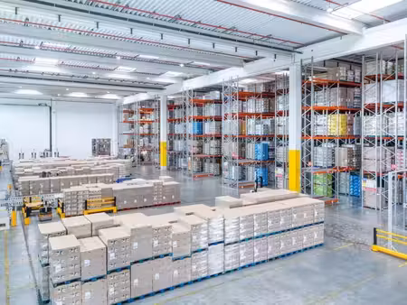 location entrepôt roye 80700 12650m²