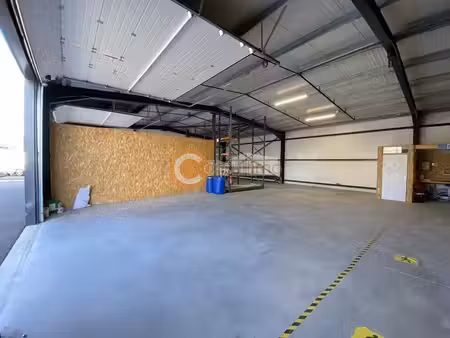 location local d’activités mios 33380 100m²
