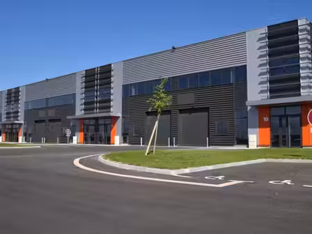 location local d’activités poitiers 86000 120m² à 400m²