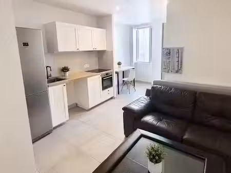 vente immeuble 0 pièces à la valette-du-var (83160)  325 000 €