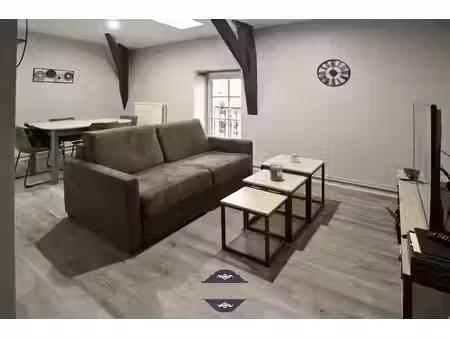 vente immeuble 6 pièces 160 m² à niort (79000)  370 000 €