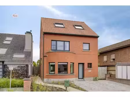landmeters- en vastgoedkantoor scherpereel