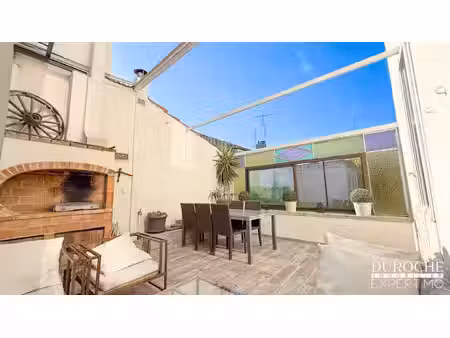orange élégante maison de maître en pierre avec studio indépendant  garage et terrasses