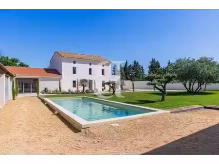 élégante propriété de caractère de plus de 400 m²