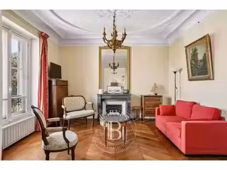 appartement de 4 pièces de luxe en vente à versailles  france
