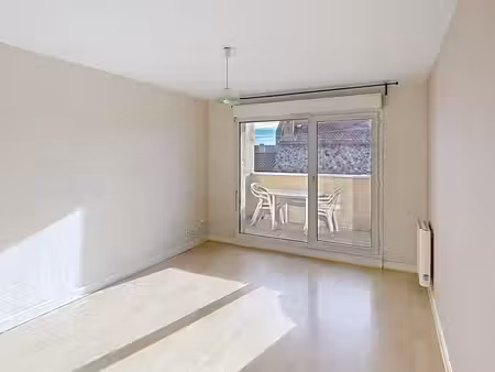 achat appartement 1 pièce 23m² clermont ferrand 63000
