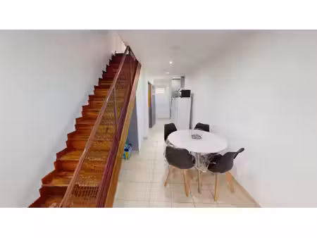location courte duree - maison de ville - 40m² - frontignan
