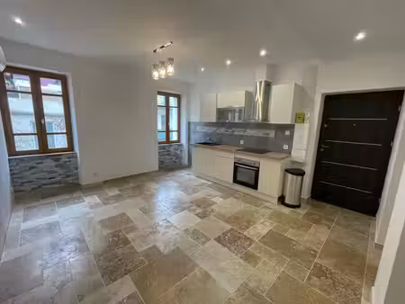 location appartement 3 pièces 62m² besseges 30160