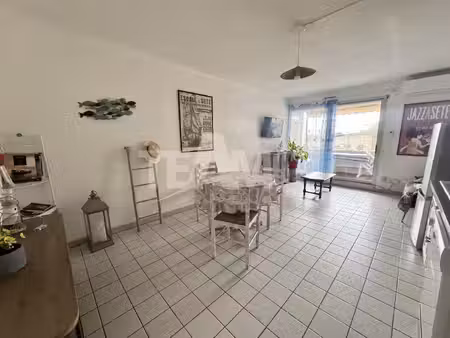 location appartement 3 pièces 46m² sete 34200
