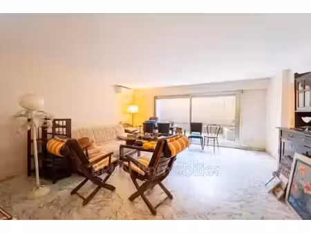 vente appartement 2 pièces 52 m² à juan les pins (06160)  316 000 €